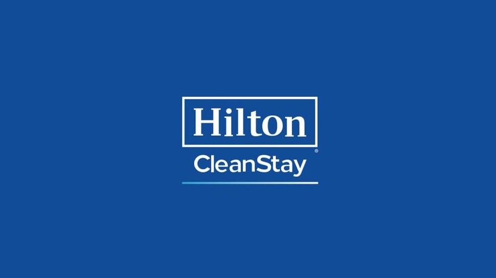 Hampton Inn Appleton-Fox River Mall Area Buitenkant foto