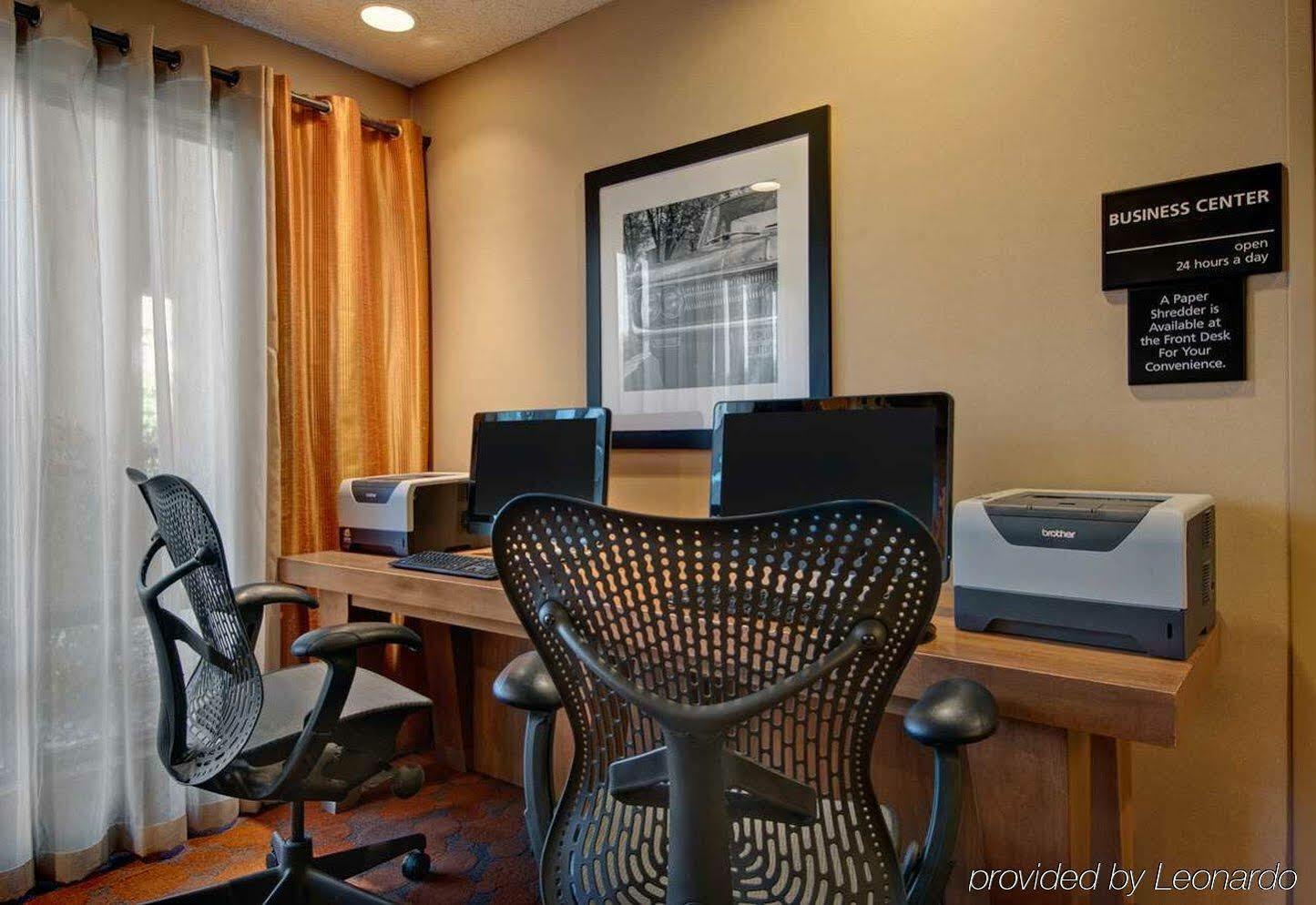Hampton Inn Appleton-Fox River Mall Area Buitenkant foto